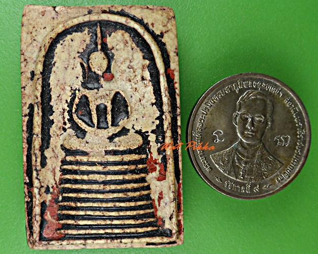 สมเด็จหลังคาโบสถ์ วัดพระแก้ว .E478.