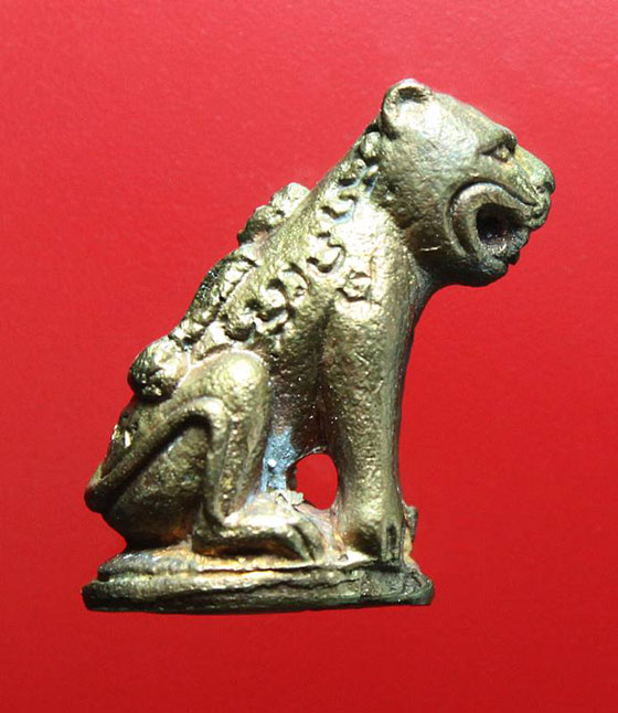 เสือเรียกทรัพย์ นำรวย " หลวงพ่อแดง วัดไร่ฯ " จ.ปัตตานี ปี 2552 เนื้อทองผสม