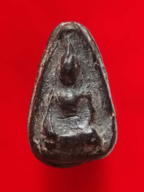 พระเม็ดน้อยหน่าหลังยันต์อุ กรุวัดศาลาปูน อยุธยา