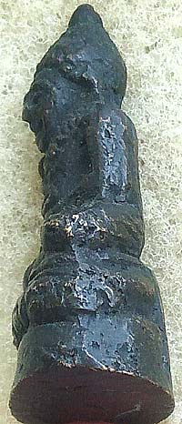 *กริ่งอุปคุตถือดอกบัว หลังยันต์พุทโธ*