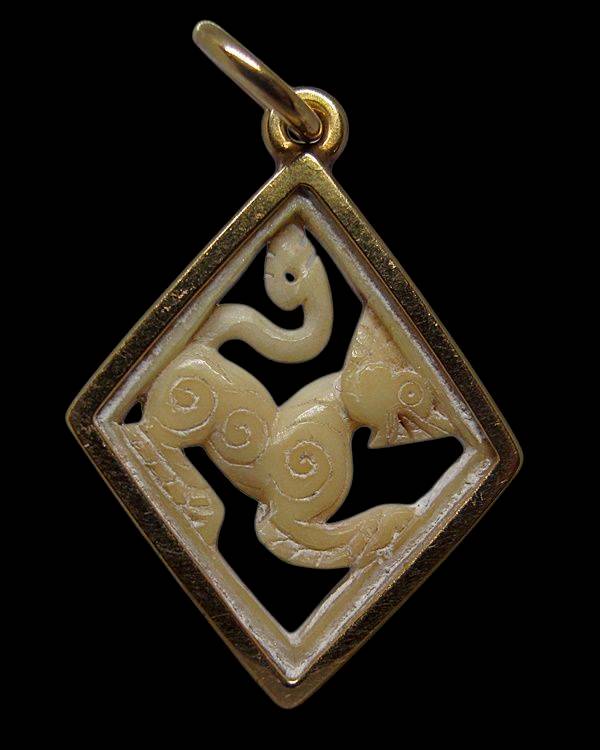 สิงห์สามขวัญ กรอบกระจก งาแกะ หลวงพ่อเดิม วัดหนองโพ จ.นครสวรรค์