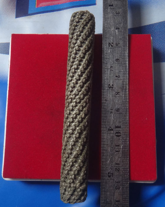 ตะกรุดโทนเนื้อตะกั่วหลวงพ่อเปิ่น วัดบางพระ นครปฐม ถักเชือกเดิมสวยมาก ยาว 4 นิ้ว