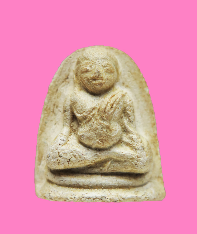 พระสังกัจจายนั่งครองเมือง เนื้อผง