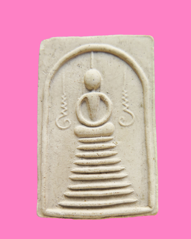 สมเด็จแซยิด อุขึ้น หลวงปู่ลำภู วัดใหม่อมรส ปี28  รุ่นนี้สร้างพิมพ์ละ 2,000 องค์ครับ