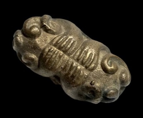 "เคาะเดียว" พระปิดตาหล่อสองหน้า ไม่ทราบที่ พบเห็นน้อย