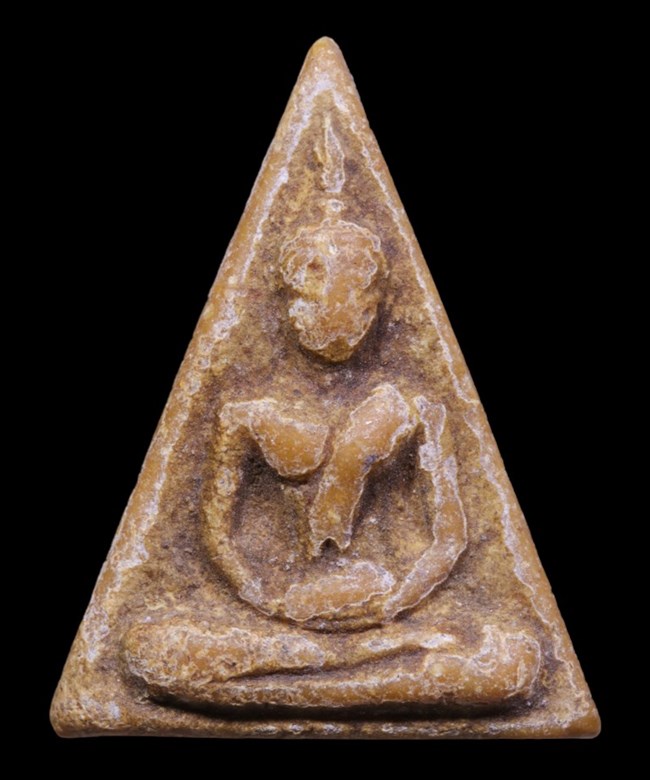 "เคาะเดียว" พระนางพญา ปี 2518 เนื้อผงน้ำมัน วัดพระพุทธบาท สระบุรี หลวงพ่อกวย ปลุกเสก พร้อมบัตรรับรอง