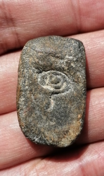 พระเนื้อว่านไม่ทราบที่ เคาะเดียว    