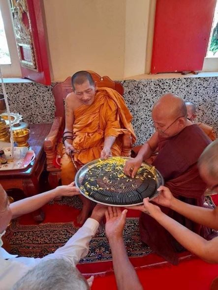 สมเด็จแจกทาน หลวงปู่มหาศิลา สิริจันโท สวนสงฆ์แกเปะ วัดโพธิ์ศรีสะอาด จ.กาฬสินธุ์ ไม่มีกล่อง