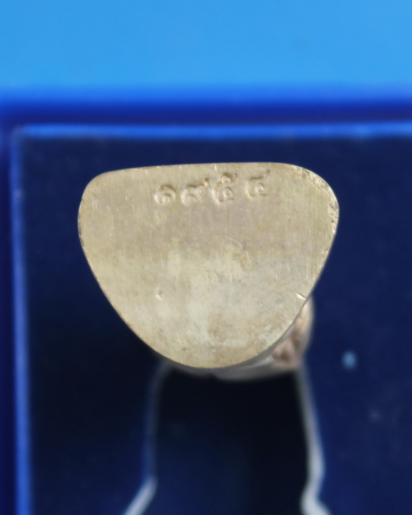 รูปหล่อเนื้ออัลบาก้าสมเด็จพระญาณสังวร 