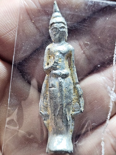 วัดเกาะสัมพันธวงศ์  กทม พระกรุพิมพ์ยืนประทานพร เนื้อชินเงิน