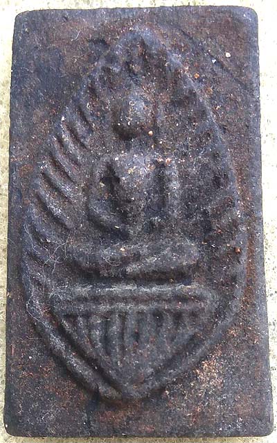 สมเด็จกลีบบัว หลังชื่อ เนื้อว่าน