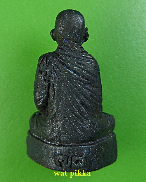 รูปหล่อหลวงปู่สนธิ์ วัดพุทธบูชา กทม. .E839.