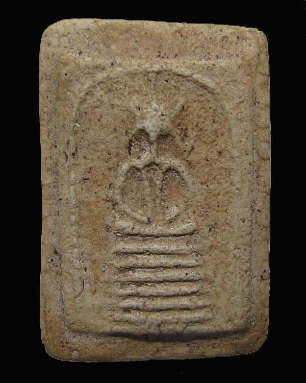 พระสมเด็จเกศไชโย พิมพ์ ๖ ชั้น อกตลอดเล็ก วัดไชโยวรวิหาร จ.อ่ างทอง