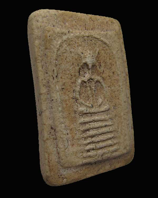 พระสมเด็จเกศไชโย พิมพ์ ๖ ชั้น อกตลอดเล็ก วัดไชโยวรวิหาร จ.อ่ างทอง