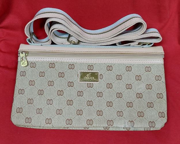 (ปิด79-) กระเป๋าสะพายข้างผู้หญิง *กว้าง15x28ซ.ม.* (สภาพไม่ได้ใช้)