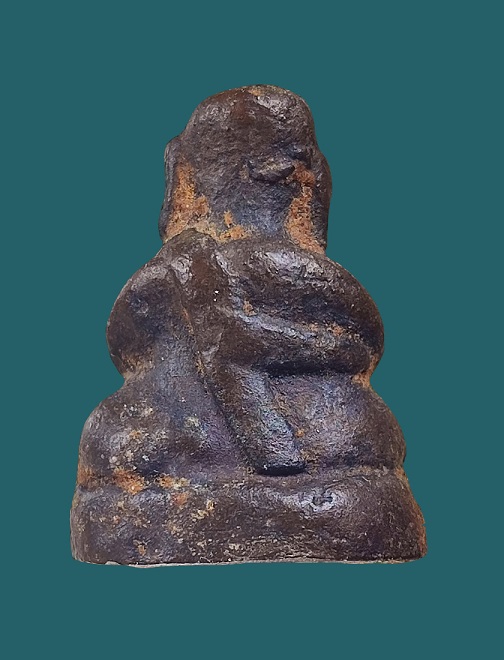 รูปหล่อพระสังกัจจายน์ เนื้อสำริด ขุดได้ในถ้ำแห่งหนึ่งใน จ.อุบลราชธานี