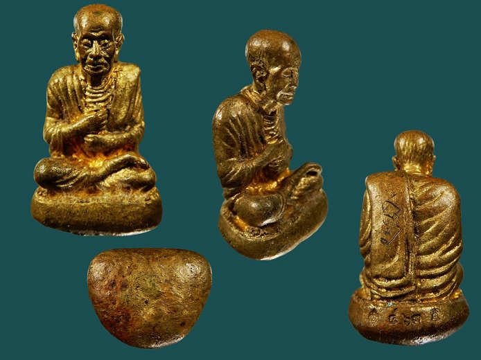 รูปหล่อโบราณสมเด็จโต พรหมรังสี เบ้าทุบรุ่นแรกวัดสุทัศน์ 2539