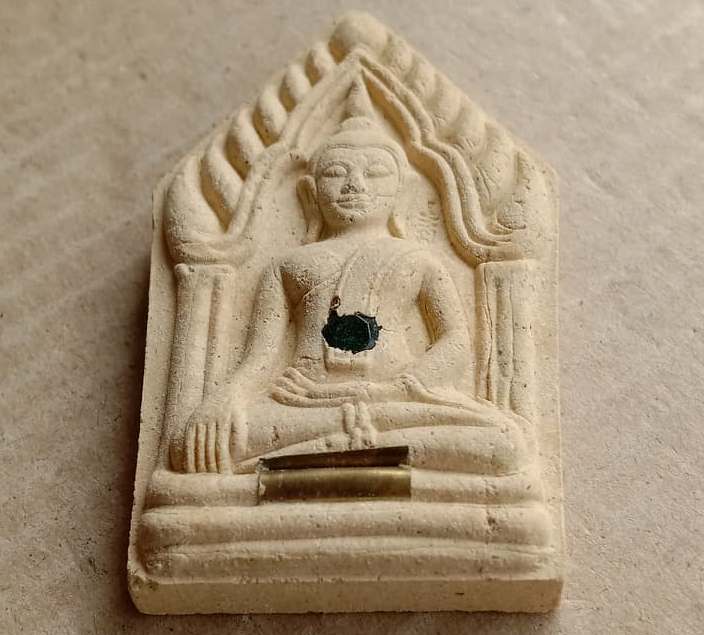 พระขุนแผน ครบ 8 รอบ หลวงปู่ทิม วัดพระขาว จ อยุธยา ปี2552 พร้อมกล่องเดิม