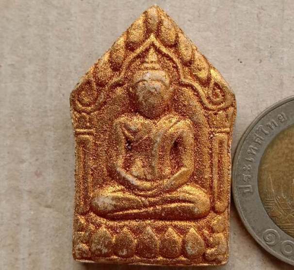 พระขุนแผนแสนพลพ่าย พิมพ์ใหญ่ รุ่นแรก หลวงปู่บัว วัดศรีบูรพาราม จ.ตราด ปี2554 ฝังตะกรุดเดี่ยว+กล่อง