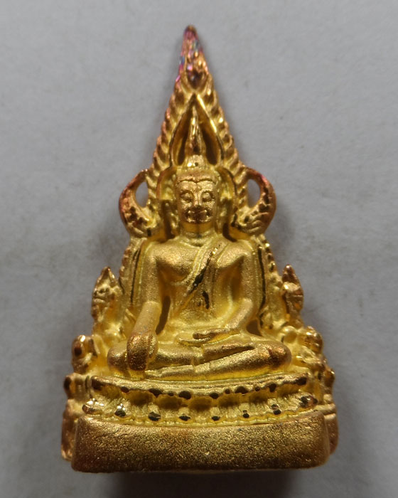 รูปหล่อพระพุทธชินราช (2)