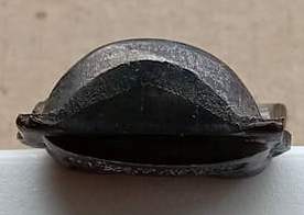 รูปเหมือนปั๊ม หลวงพ่อคูณ รุ่นปาฏิหาริย์ EOD ปี2556 ไม่ตัดปีก พิมพ์ใบเสมา เนื้อทองแดงรมดำ หมายเลข507