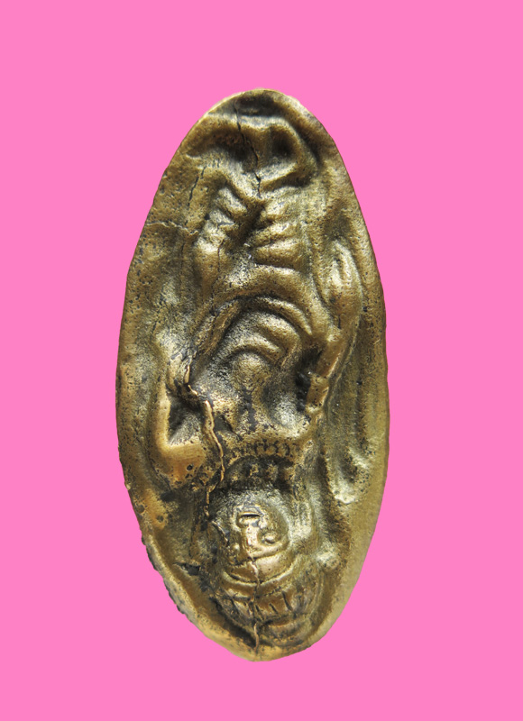 พระหล่อโบราณ พิมพ์พระสุนทรีวาณี (สวนกลับ) หลวงปู้เม้า วัดสี่เหลี่ยม บุรีรัมย์