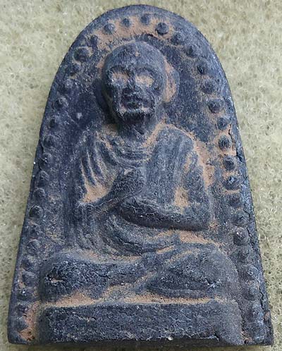 *พิมพ์รูปเหมือนสมเด็จฯโต ข้างเม็ด เนื้อผงใบลาน หลวงปู่นาค วัดระฆังฯ ปี๒๔๙๕*