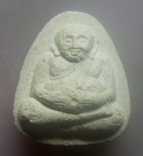 **เบาๆ**พระสังกัจจายน์มหาเศรษฐี หลวงพ่อคอน วัดชัยพฤกษ์มาลา กรุงเทพฯ**หลังยันต์ สวยๆ