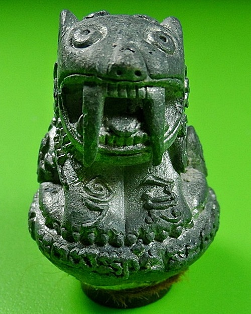 พยัคฆ์เขี้ยวดาบหลวงปู่กาหลง วัดเขาแหลม สระแก้ว .51.