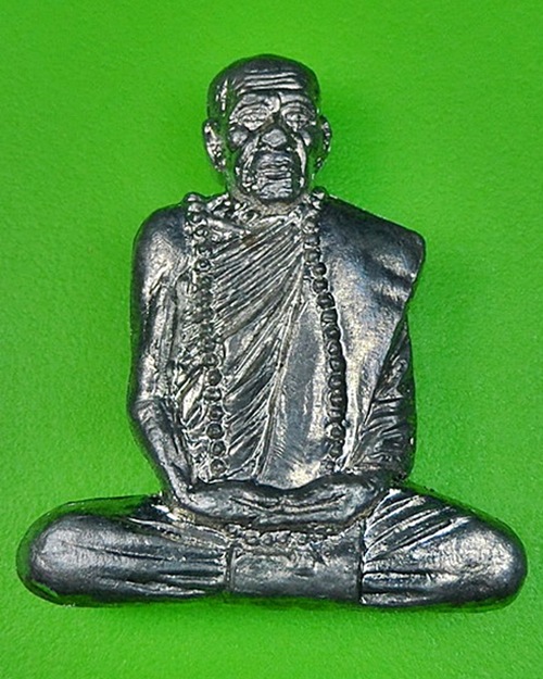 รูปหล่อปั๊มหลวงปู่คำบุ วัดกุดชมพู อุบลราชธานี .56. 