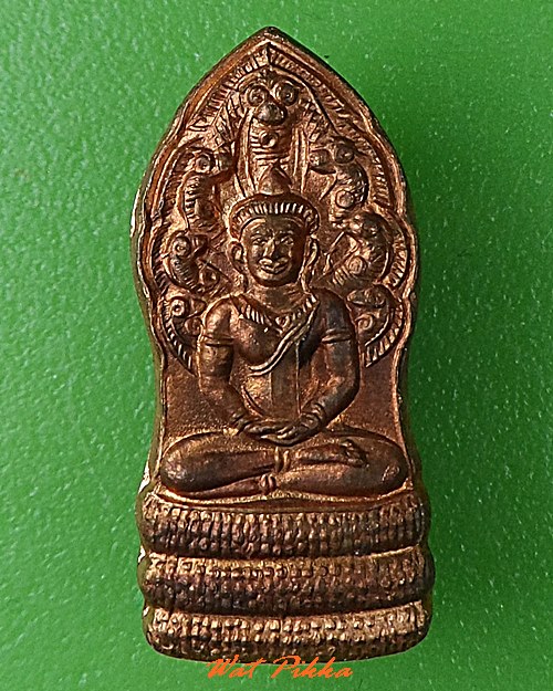 ปรกใบมะขามรุ่นแรกหลวงพ่ออุ้น วัดตาลกง เพชรบุรี .190.