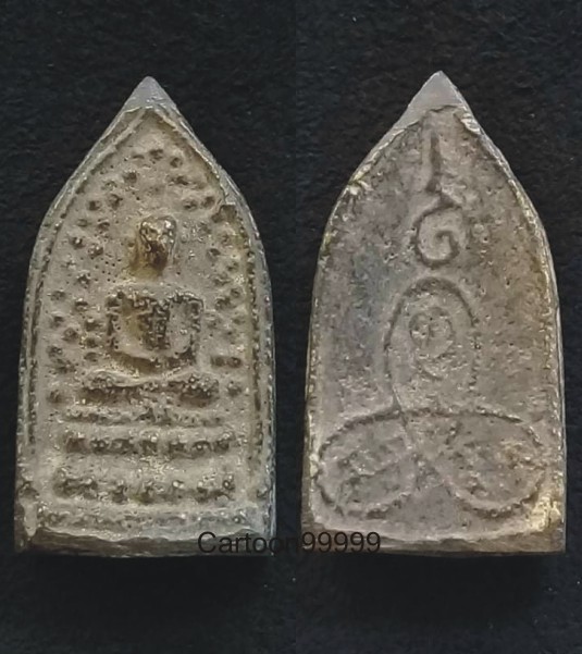 พระพุทธ หล่อโบร๊าณ.....โบราณ ครับ