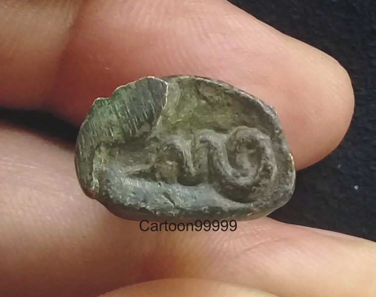 รูปหล่อโบราณ ก้น อุ เก่าๆ ครับผม