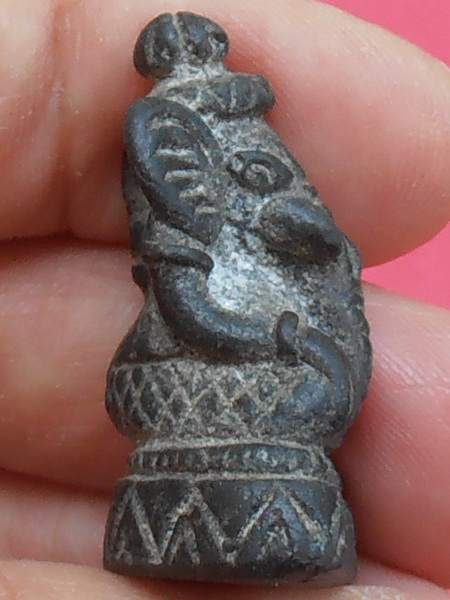 พระพิฆเนศ  เนื้อชิน 