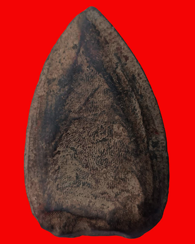 พระเนื้อดิน พิมพ์เก่าๆ พระบ้านเก่าเก็บ หลายสิบปี ไม่ทราบที่ ขนาดสูงประมาณ 7 ซ.ม.