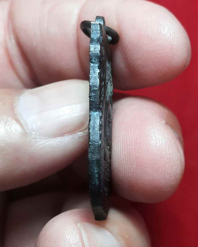 เหรียญพระพุทธสิหิงค์ หลัง ม.ธ.1 วัดมหาธาตุฯ สร้างปี 2510 พิธีใหญ่ อจ.ทิม วัดช้างให้,ล ป .โต๊ะ ปลุกเส