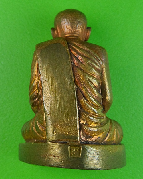 รูปหล่อสมเด็จพระญาณสังวรฯ วัดบวรนิเวศวรวิหาร กทม. ปี43 .422.