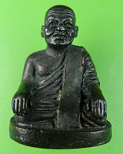 รูปหล่อหลวงพ่อเปรื่อง วัดหิรัญญาราม พิจิตร .616.