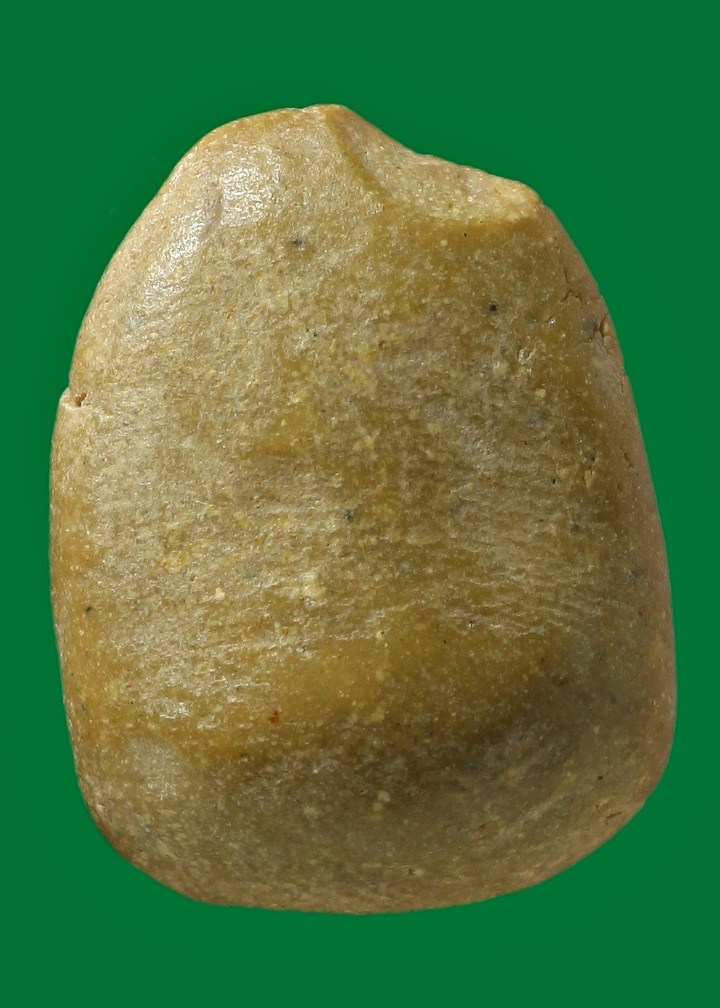 พระพุทธ ปางนั่งสมาธิเนื้อผงน้ำมัน