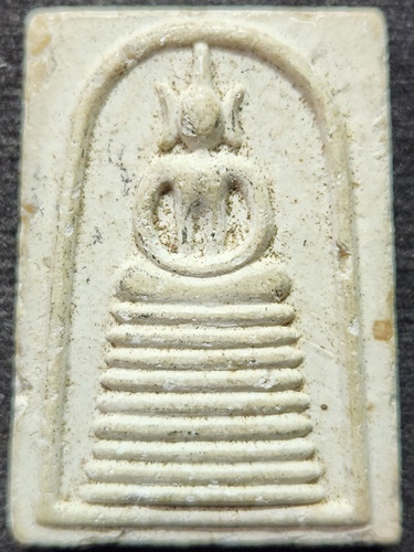 วัดพิกุลทอง จังหวัดสิงห์บุรี พระสมเด็จ หลวงพ่อแพ  ฐาน 9 ชั้น