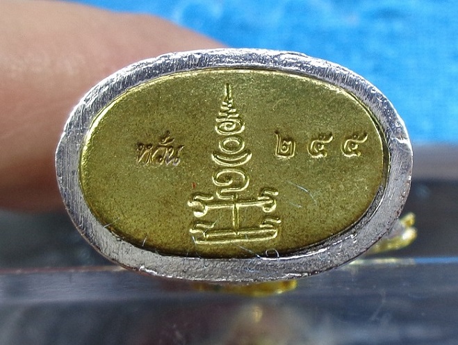 รูปหล่อลอยองค์ท้าวเวสสุวรรณฯ หลวงพ่อหวั่น วัดคลองคูณ จ.พิจิตร เนื้อสัมฤทธิ์อาบเงินแท้ลงยา สวยครับ