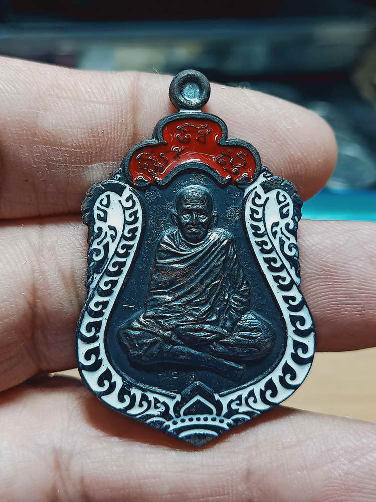 4-183 เหรียญเสมาแสนอภิมหารวยสมปรารถนา หลวงปู่แสน วัดบ้านหนองจิก จ.ศรีสะเกษ 2561 ทด.ลย กล่องแทน