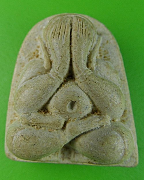 พระปิดตาหลวงปู่ม่น วัดเนินตามาก ชลบุรี .870.