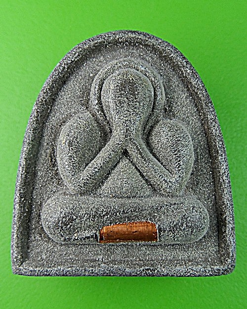 พระปิดตาหลวงพ่อพูลทรัพย์ วัดอ่างศิลา ชลบุรี(ตะกรุด)1 .1163.