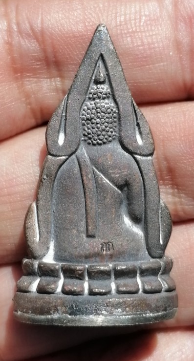 พระพุทธชินราชหล่อโบราณ ญสส. 87 พรรษา เนื้อนวโลหะก้นเงิน วัดบวรนิเวศวิหาร ปี 2543 เคาะเดียว     