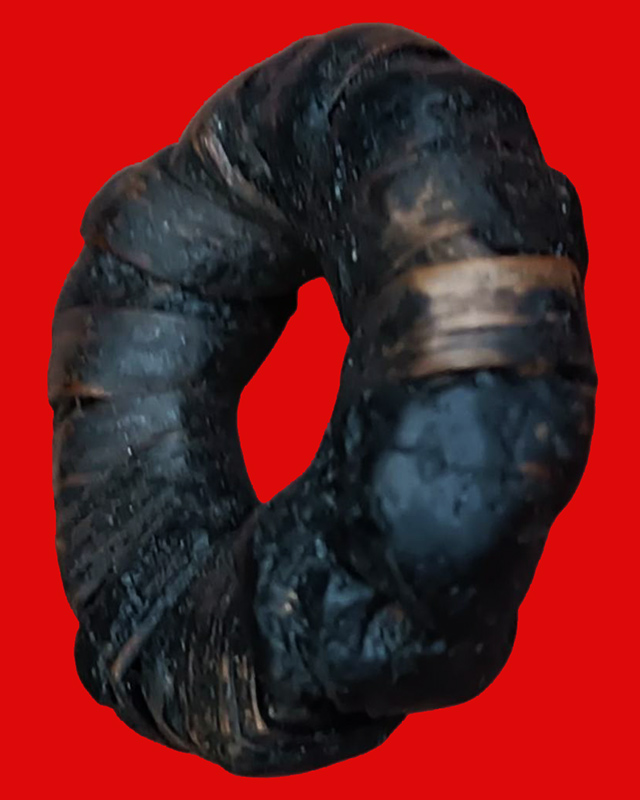 แหวนพิรอด/ตะกรุดพิสมรเก่าๆ ยอดเครื่องราง เก่าเก็บหลายสิบปี