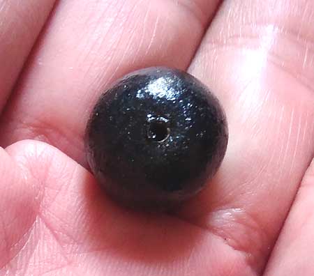 ลูกสะกดผงคลุกรัก สอดตะกรุด ตอกโค๊ด