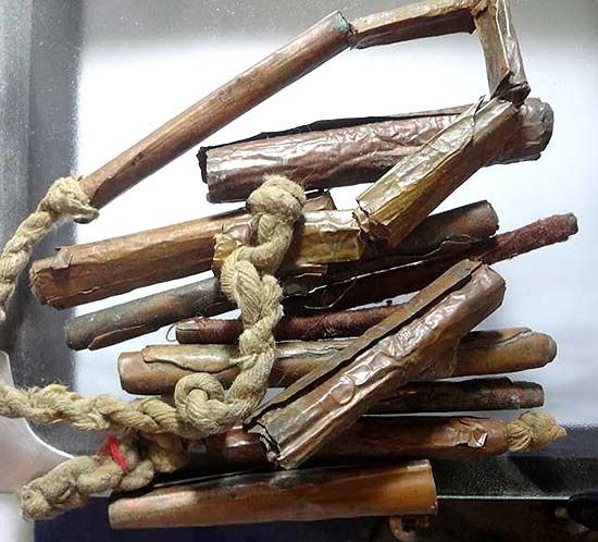 ตะกรุดทองแดงเก่า มาเป็นชุด