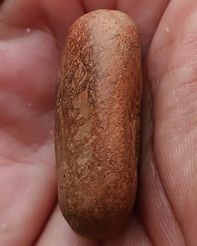 พระเนื้อดิน พิมพ์ 2 หน้าเก่าๆ สูง 3 ซ.ม.เศษ พระบ้านเก่าเก็บหลายสิบปี ไม่ทราบกรุ-เกจิท่านใดสร้าง