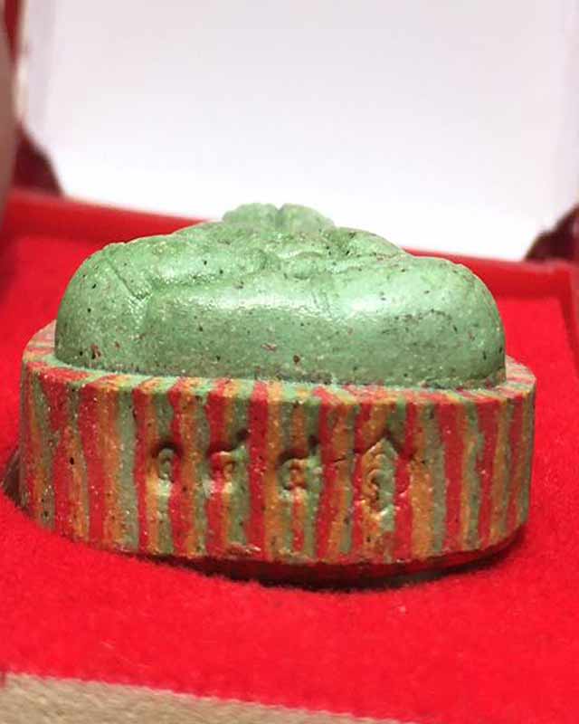 พระปิดตา ปลดหนี้ หลวงพ่อคูณ วัดบัลลังก์ จ.นครราชสีมา ศิษย์หลวงพ่อ ฤาษีลิงดำ มวลาร หลวงปู่โต๊ะ